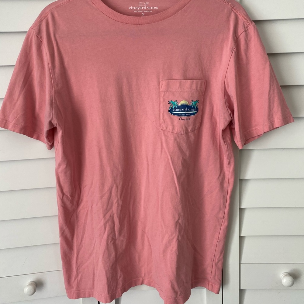 Vineyard vines shirt
